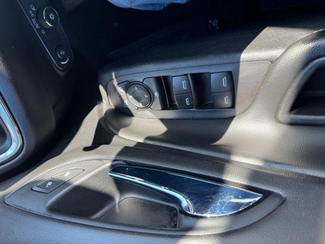 used 2020 Chevrolet Equinox car, priced at $16,499