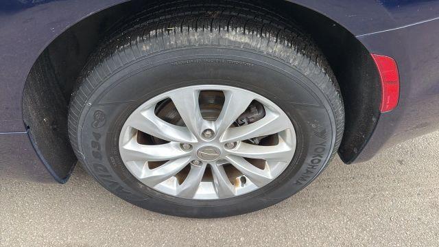 used 2018 Chrysler Pacifica car, priced at $14,999