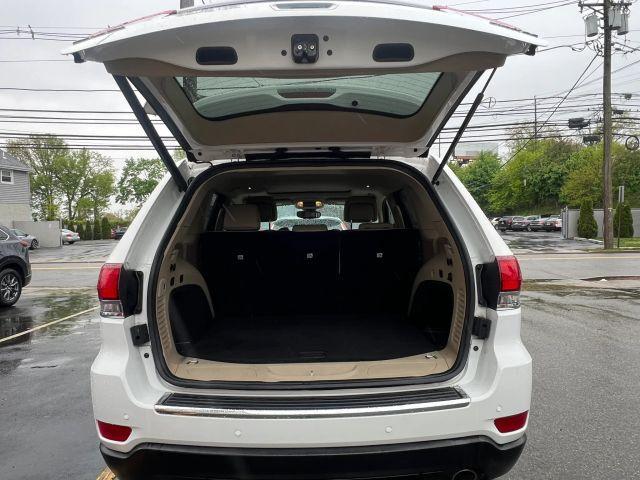 used 2020 Jeep Grand Cherokee car, priced at $15,499