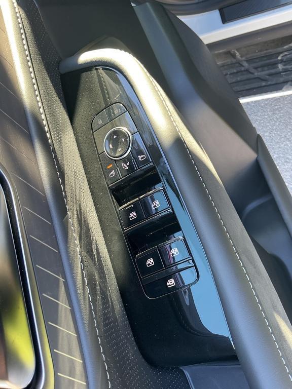 new 2026 INFINITI QX80 car, priced at $105,860