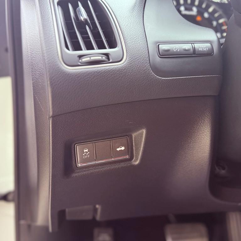 used 2022 INFINITI Q60 car, priced at $38,777