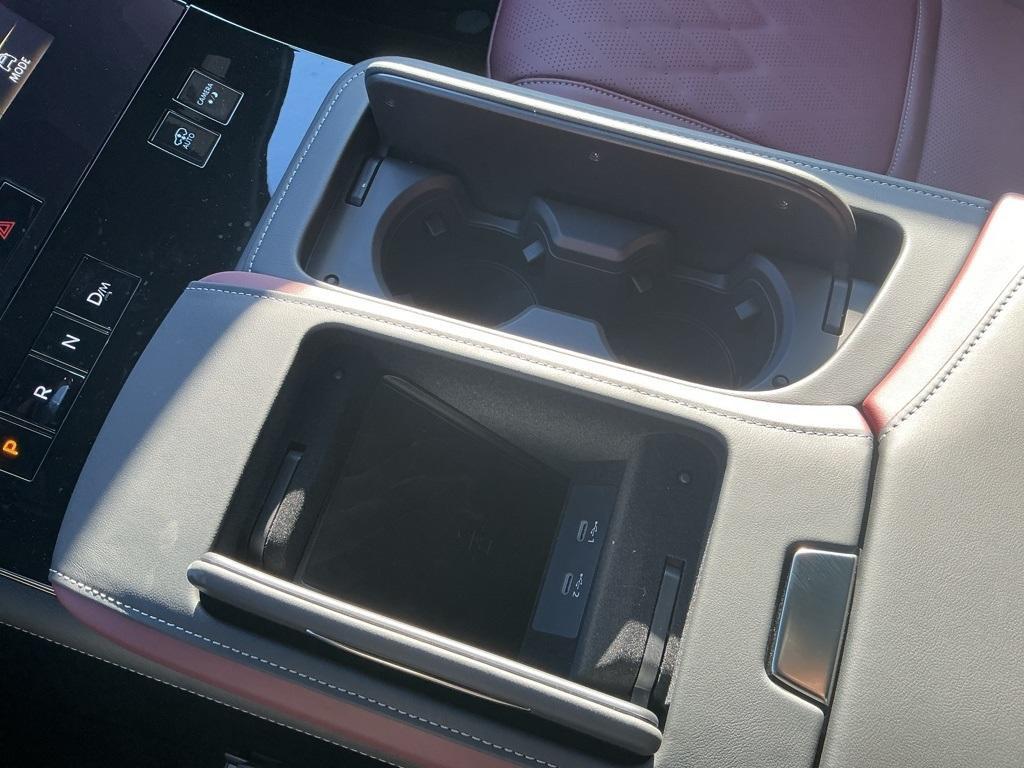 new 2026 INFINITI QX80 car, priced at $105,655