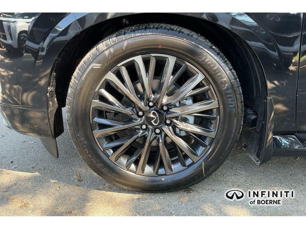 new 2026 INFINITI QX80 car, priced at $114,000