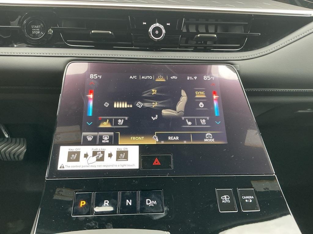 new 2026 INFINITI QX80 car, priced at $104,860