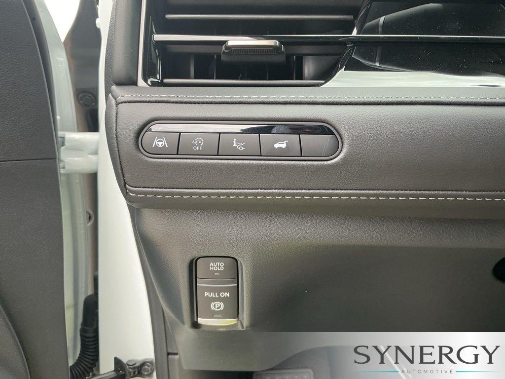 new 2026 INFINITI QX80 car, priced at $101,348