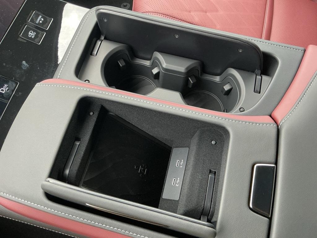 new 2026 INFINITI QX80 car, priced at $105,860