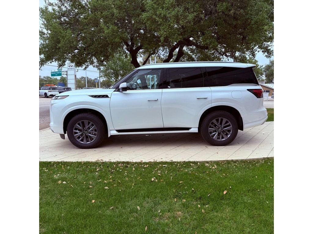 new 2026 INFINITI QX80 car, priced at $77,976