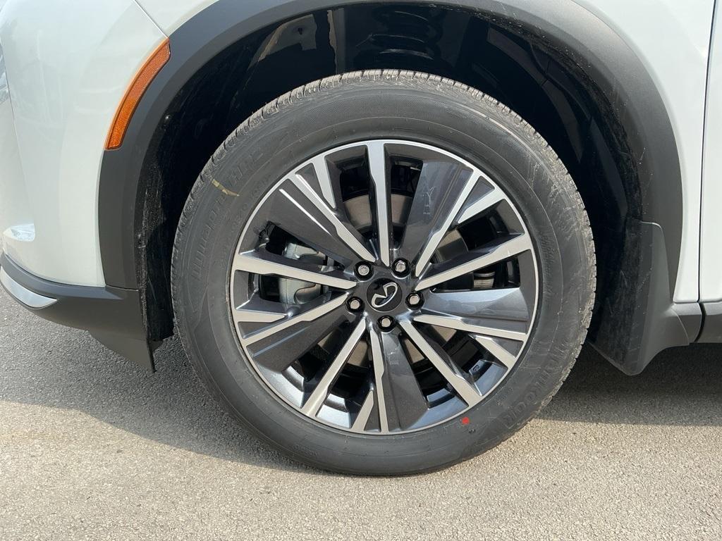 new 2026 INFINITI QX60 car, priced at $57,443