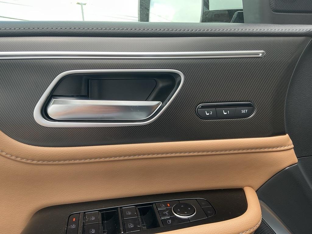 new 2026 INFINITI QX80 car, priced at $93,600