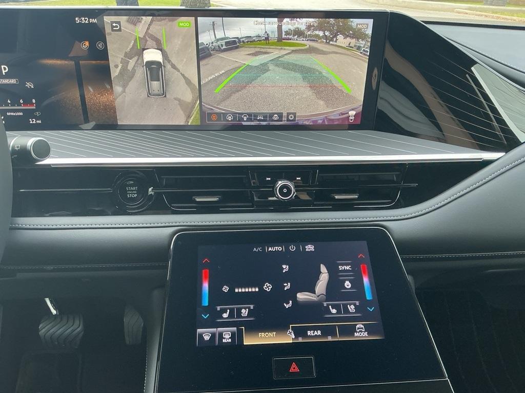 new 2026 INFINITI QX80 car, priced at $111,980