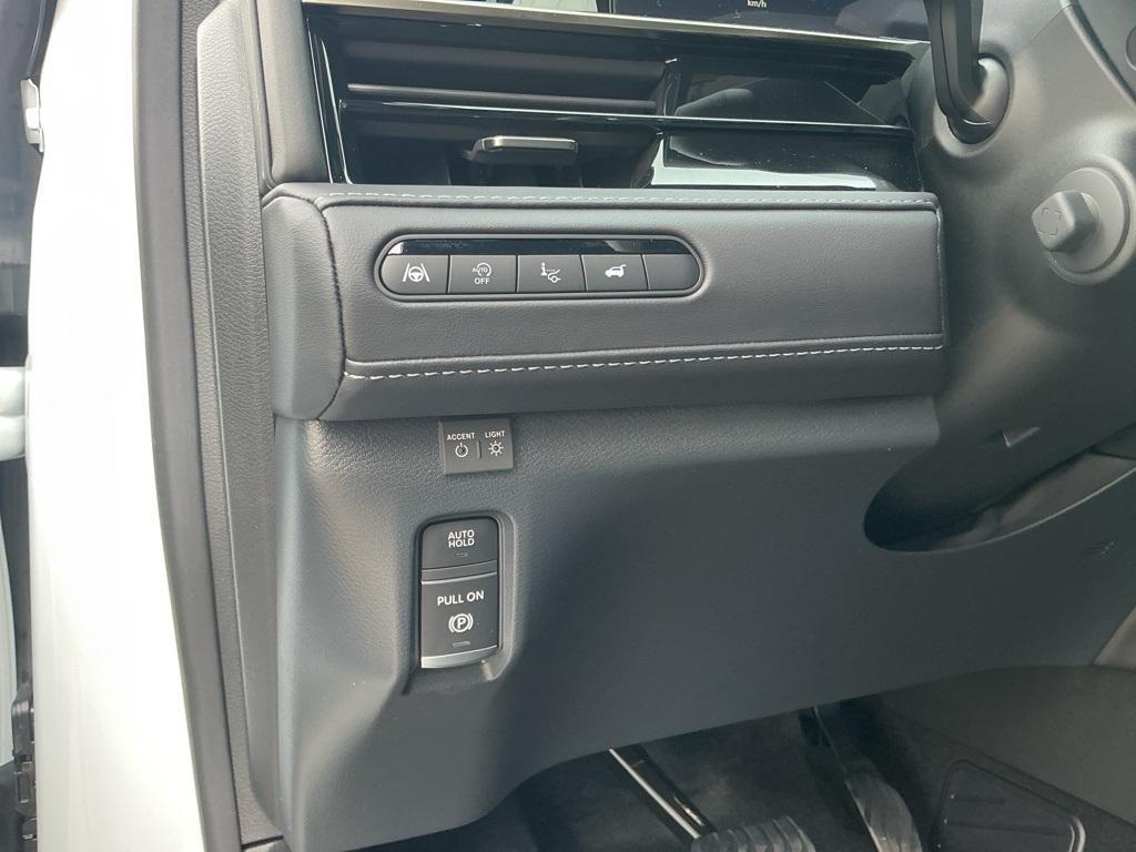 new 2026 INFINITI QX80 car, priced at $111,980