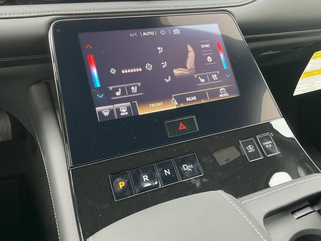 new 2026 INFINITI QX80 car, priced at $111,980