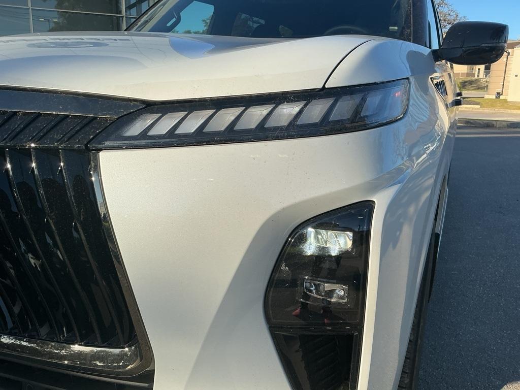 new 2026 INFINITI QX80 car, priced at $105,860