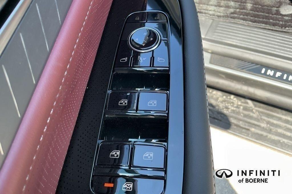 new 2026 INFINITI QX80 car, priced at $111,789