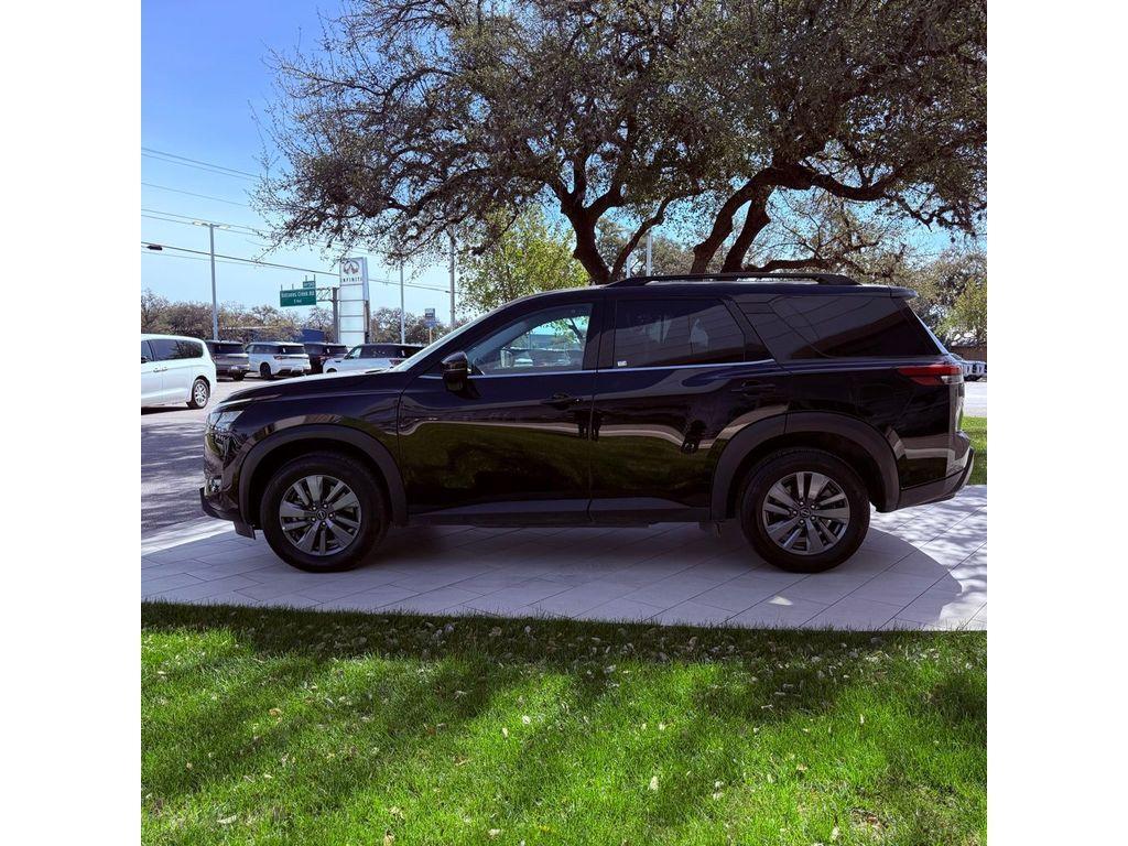 used 2025 Nissan Pathfinder car, priced at $29,056