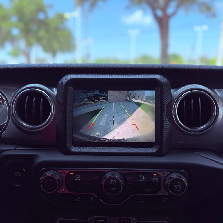 used 2018 Jeep Wrangler Unlimited car, priced at $24,408