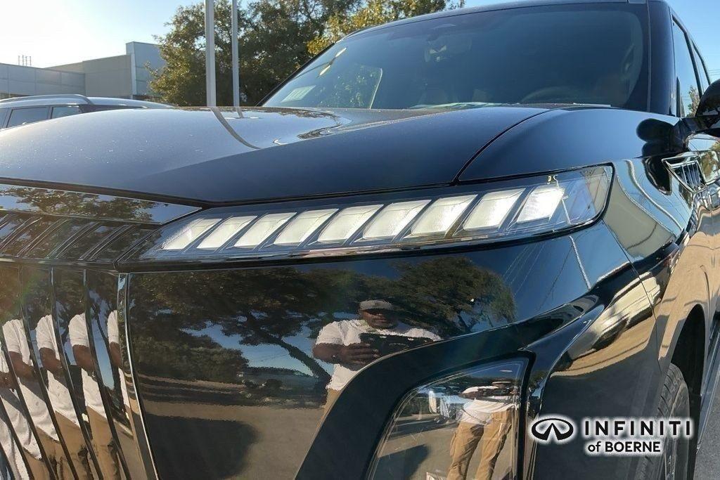 new 2026 INFINITI QX80 car, priced at $104,015