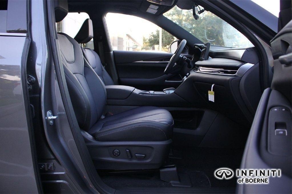 new 2026 INFINITI QX60 car, priced at $59,256