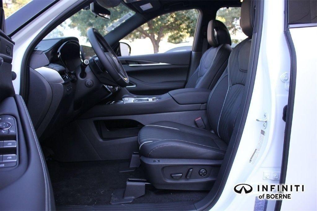 used 2026 INFINITI QX60 car, priced at $58,303