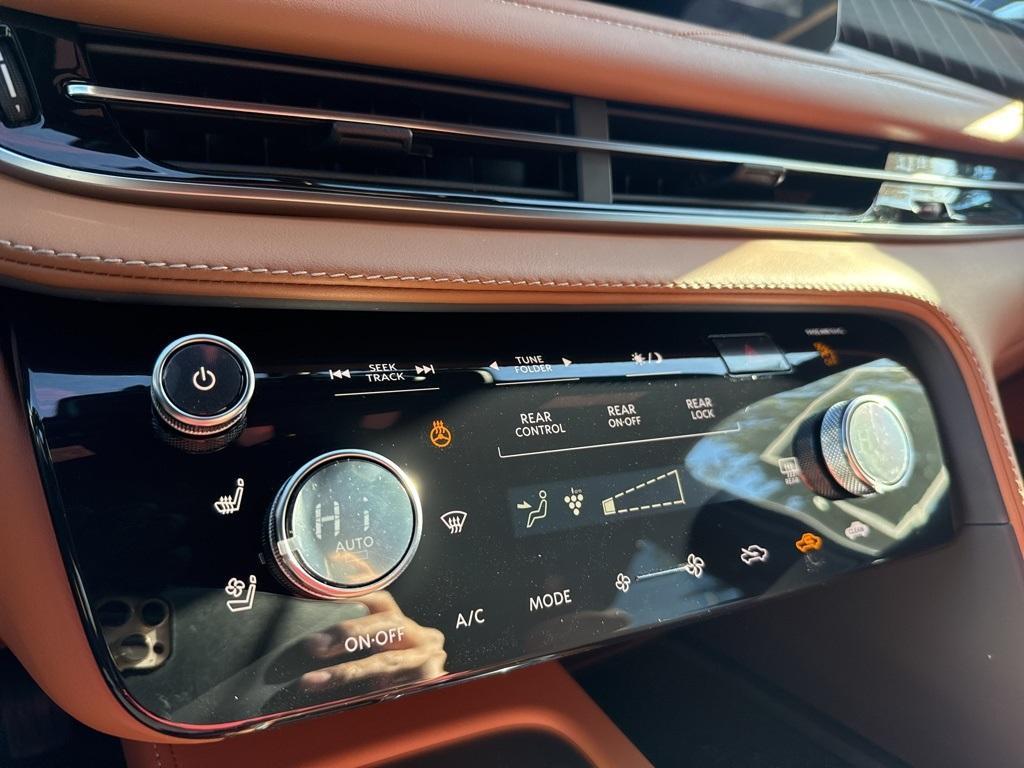 new 2026 INFINITI QX60 car, priced at $68,425