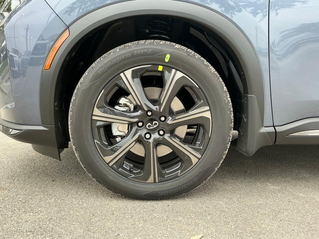 new 2026 INFINITI QX60 car, priced at $68,425