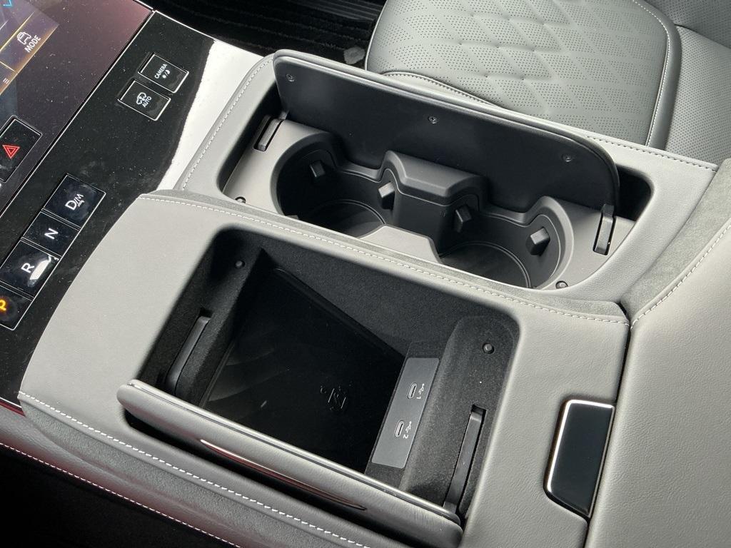 new 2026 INFINITI QX80 car, priced at $104,860