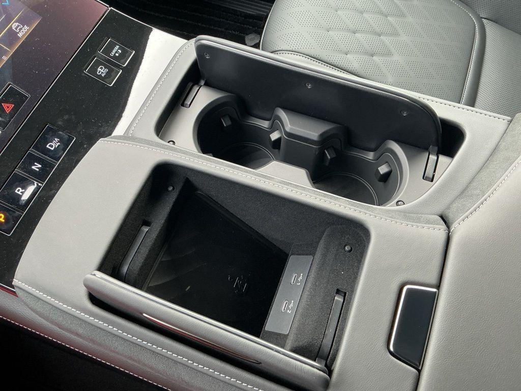 new 2026 INFINITI QX80 car, priced at $101,485