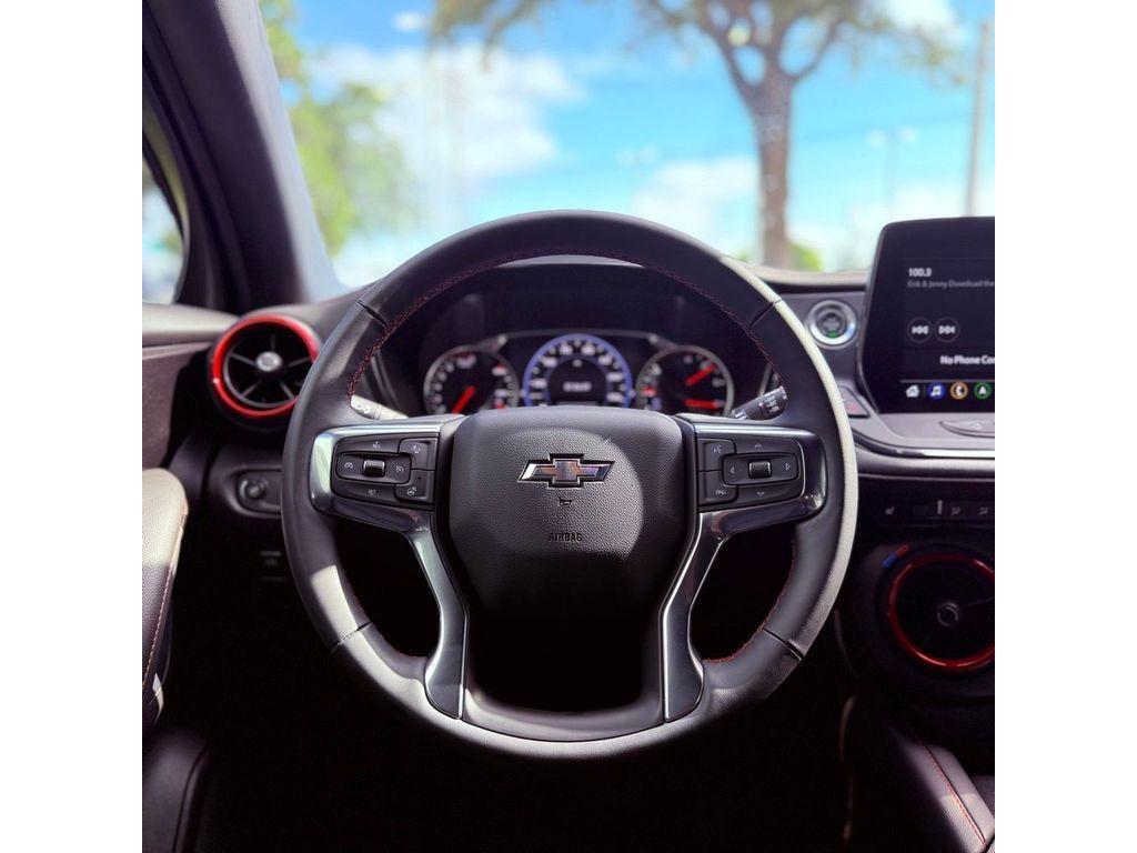 used 2024 Chevrolet Blazer car, priced at $33,619