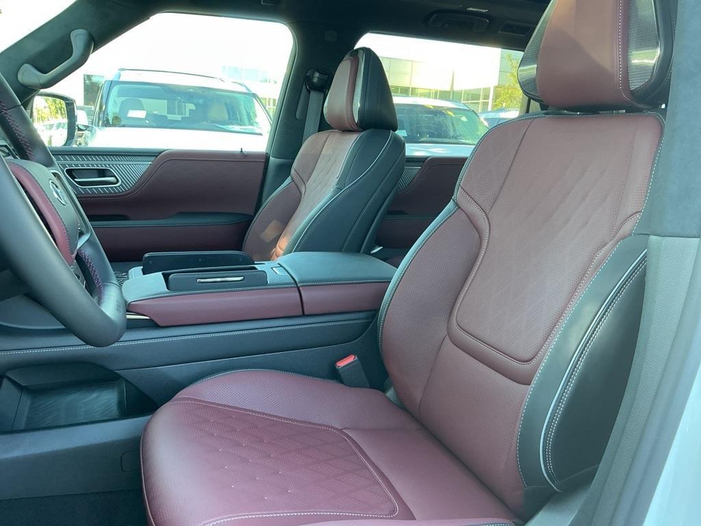 new 2026 INFINITI QX80 car, priced at $109,260