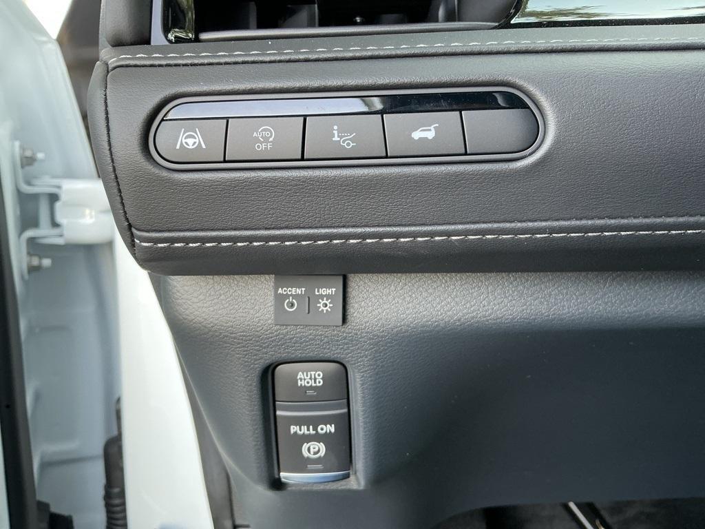 new 2026 INFINITI QX80 car, priced at $110,920