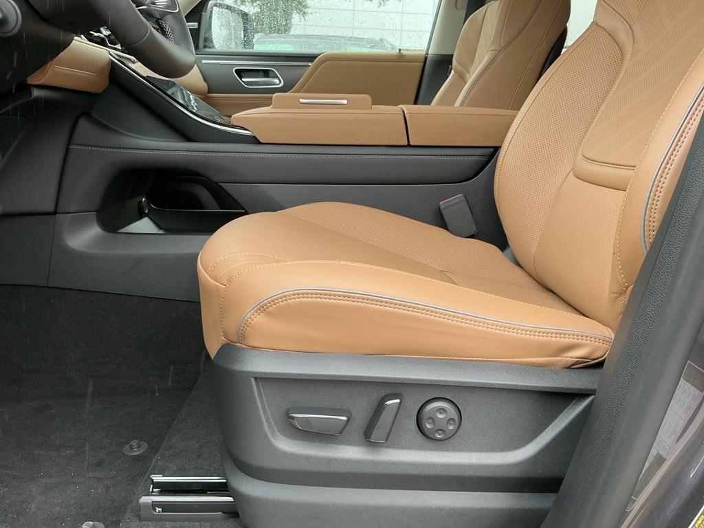 new 2026 INFINITI QX80 car, priced at $96,088