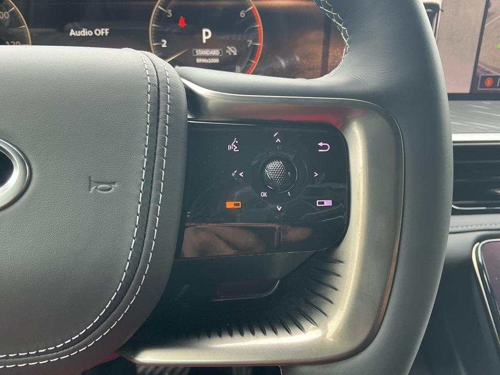 new 2026 INFINITI QX80 car, priced at $105,715