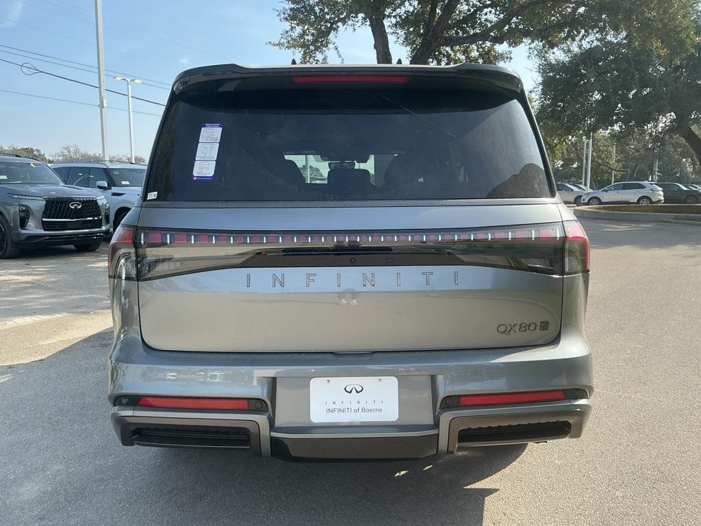 new 2026 INFINITI QX80 car, priced at $105,655