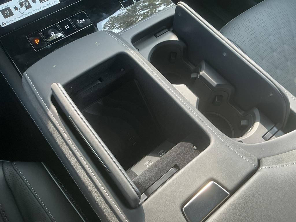 new 2026 INFINITI QX80 car, priced at $105,655