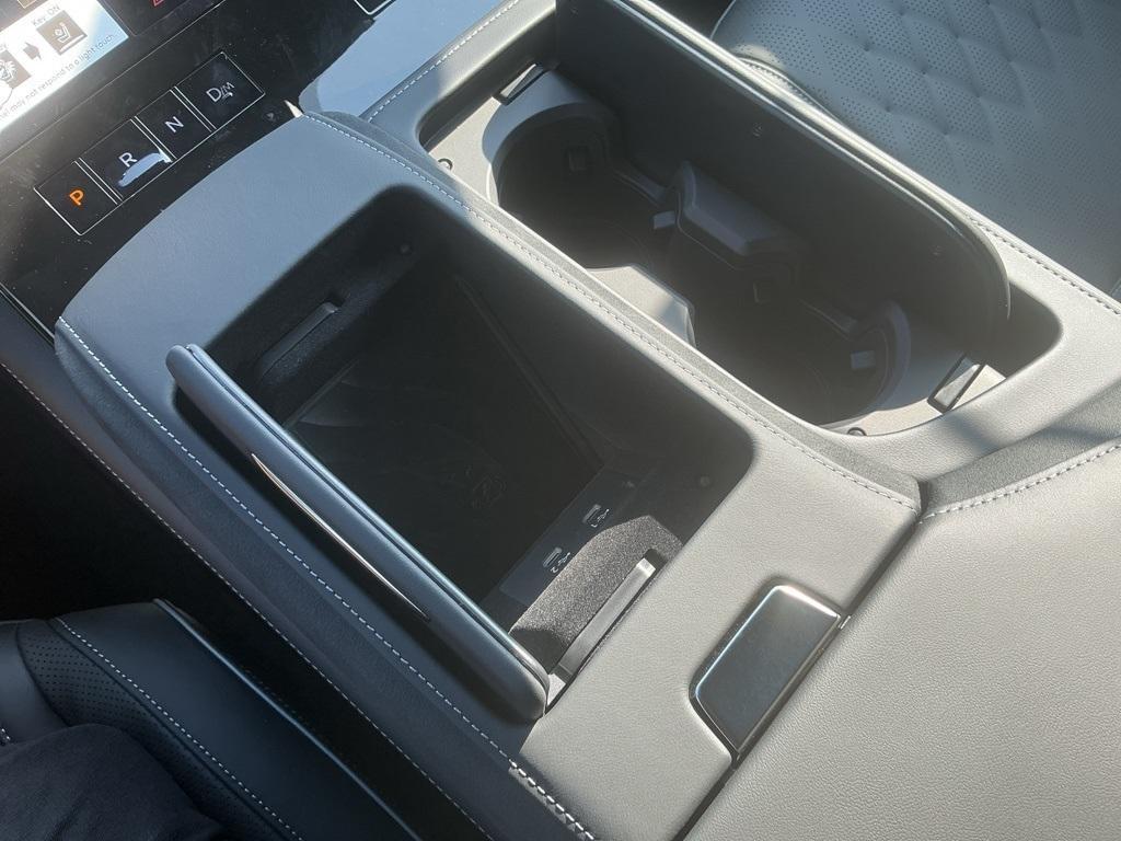 new 2026 INFINITI QX80 car, priced at $109,955