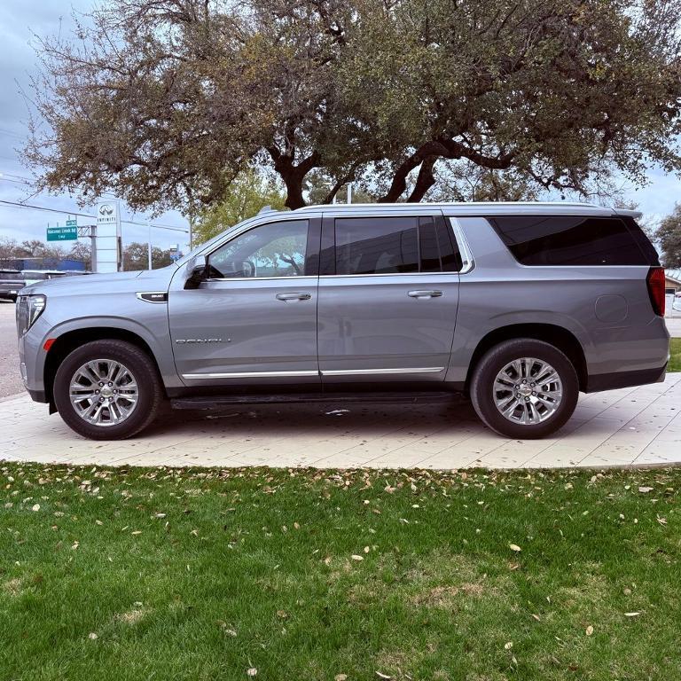 used 2024 GMC Yukon XL car, priced at $63,194