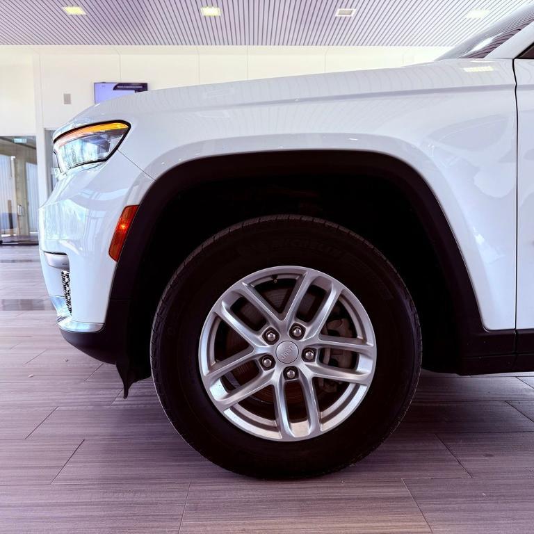 used 2023 Jeep Grand Cherokee L car, priced at $25,987
