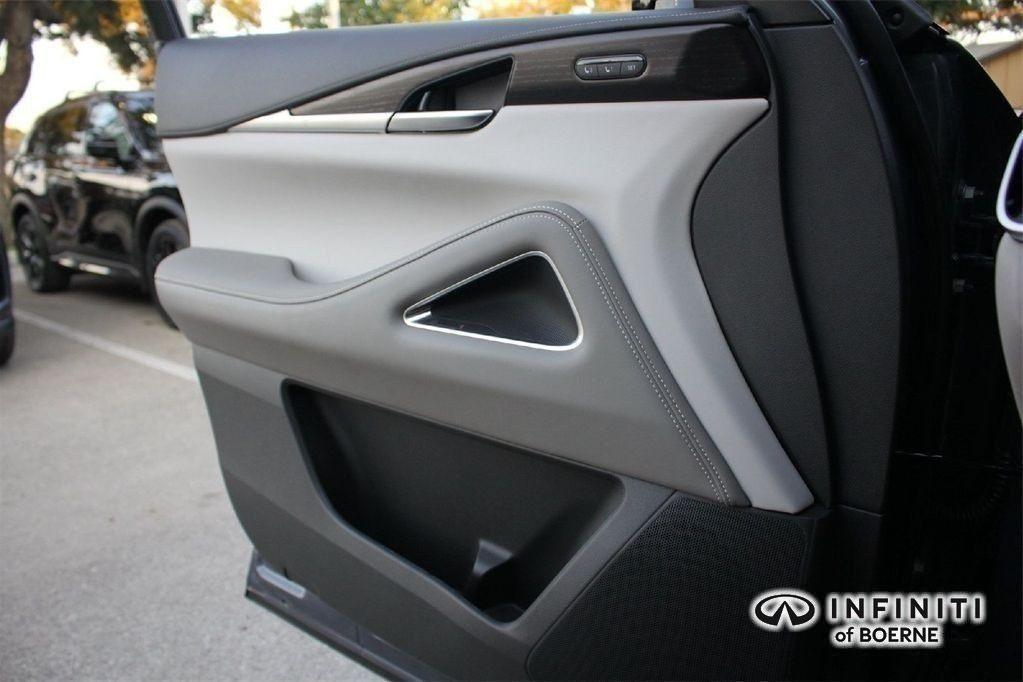 used 2026 INFINITI QX60 car, priced at $56,604