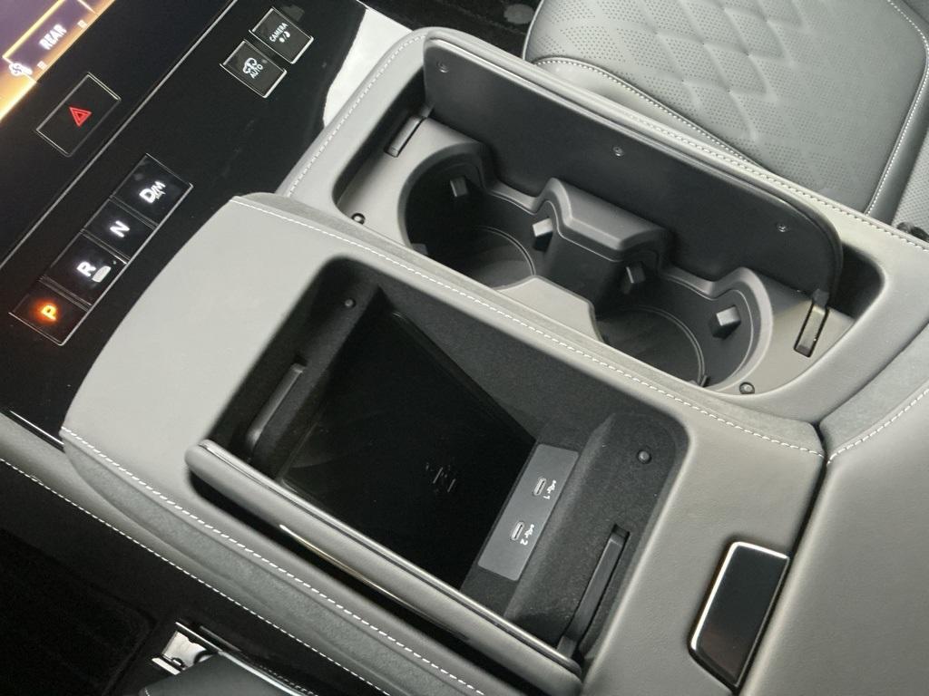 new 2026 INFINITI QX80 car, priced at $104,860