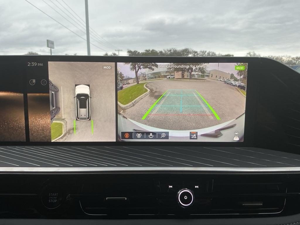 new 2026 INFINITI QX80 car, priced at $104,860