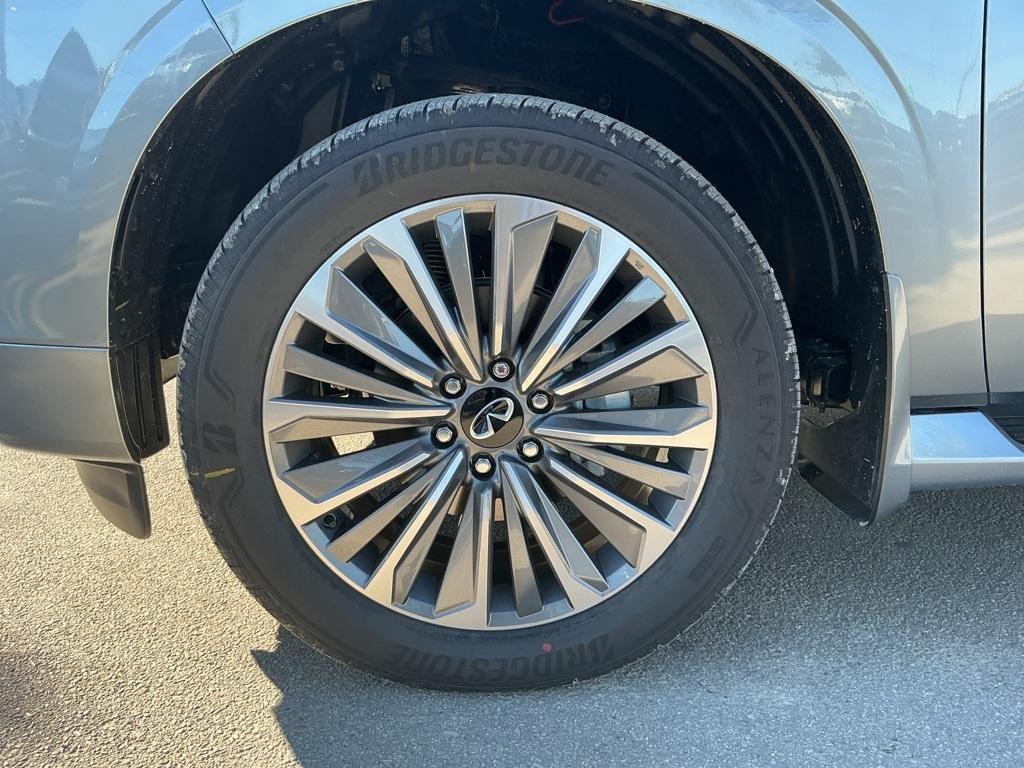 new 2026 INFINITI QX80 car, priced at $89,275