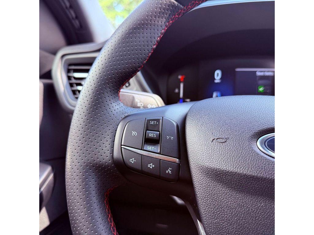 used 2025 Ford Escape car, priced at $22,291