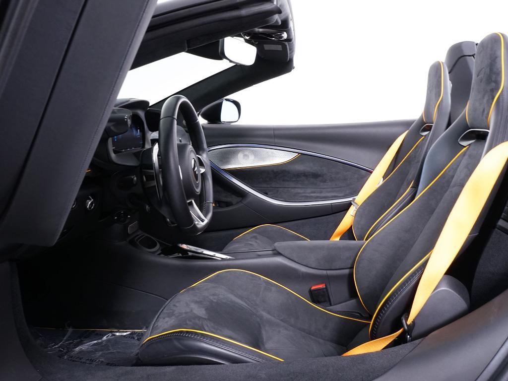 used 2025 McLaren Artura car, priced at $247,900