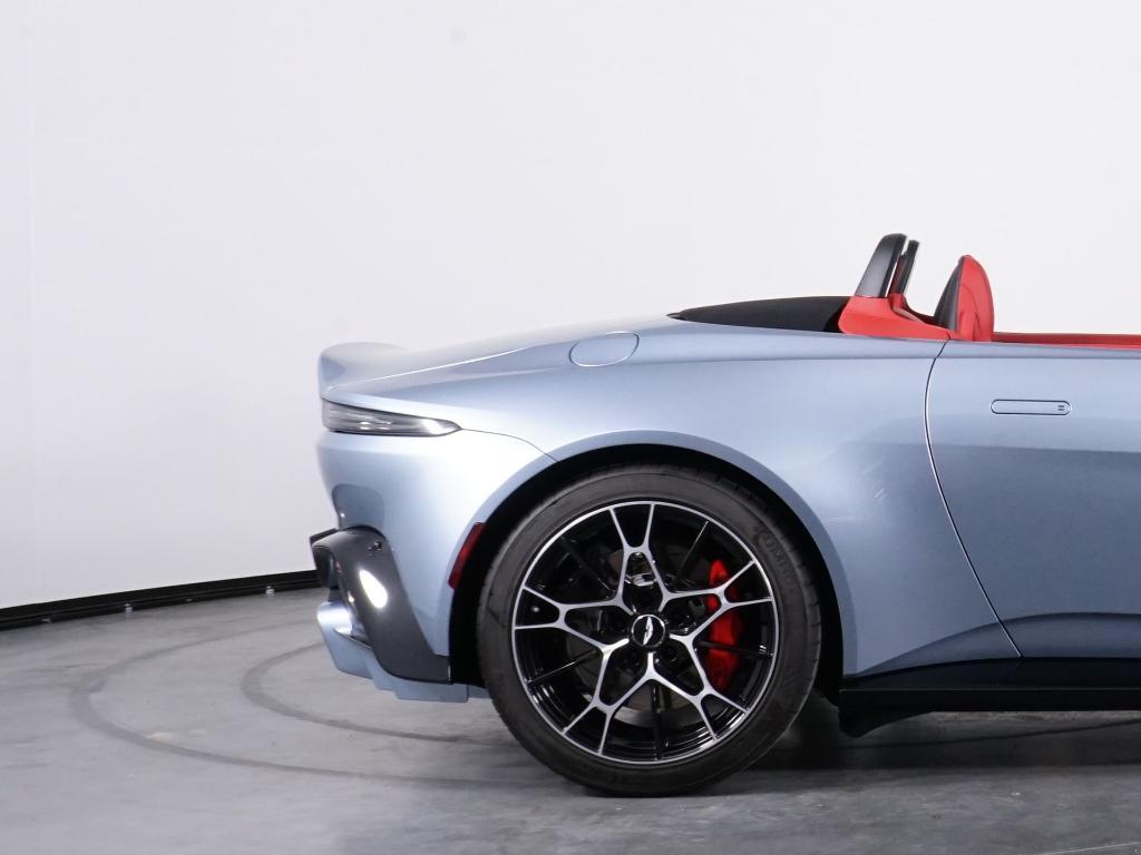 used 2021 Aston Martin Vantage car, priced at $108,900