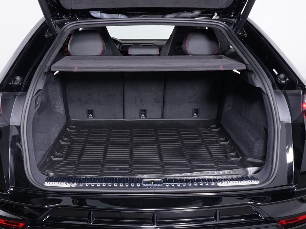 used 2024 Lamborghini Urus car, priced at $253,900