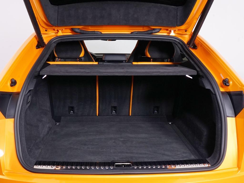 used 2022 Lamborghini Urus car, priced at $189,991