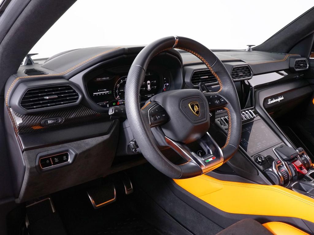 used 2022 Lamborghini Urus car, priced at $189,991