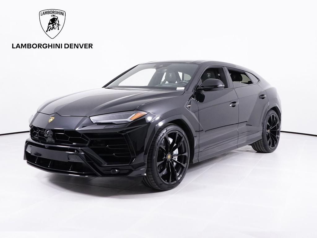 used 2022 Lamborghini Urus car, priced at $218,991