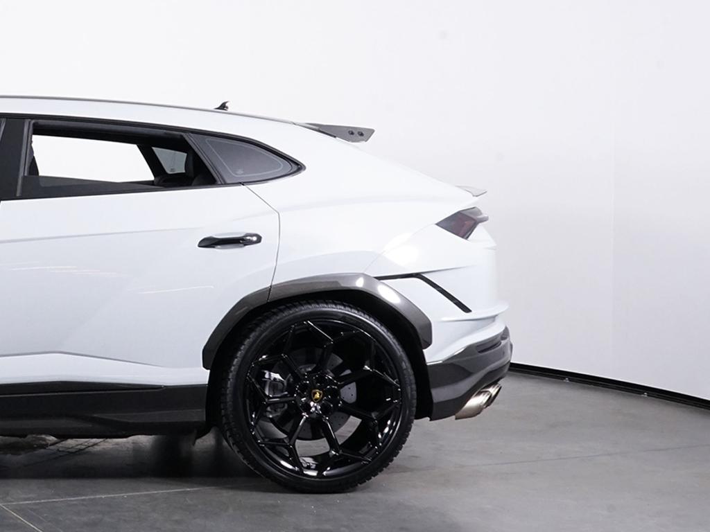 used 2023 Lamborghini Urus car, priced at $294,991