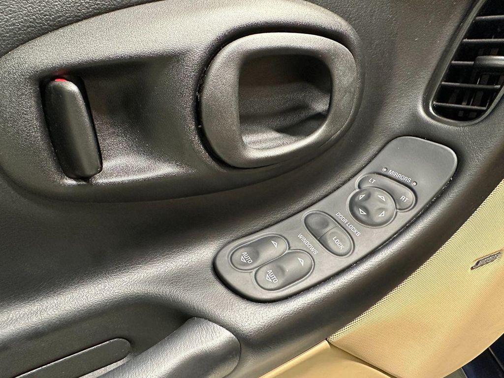 used 2000 Chevrolet Corvette car, priced at $22,995